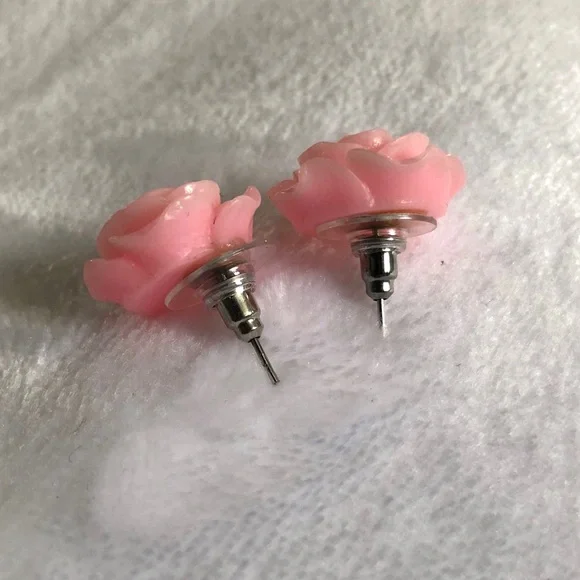Pink Rose Studs - Picture 4 of 9